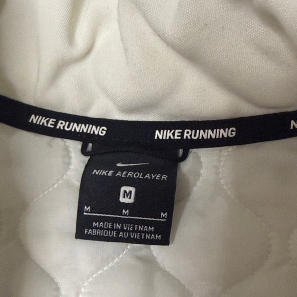 Nike Women's Ivory Quilted Vest - Picture 2 of 4